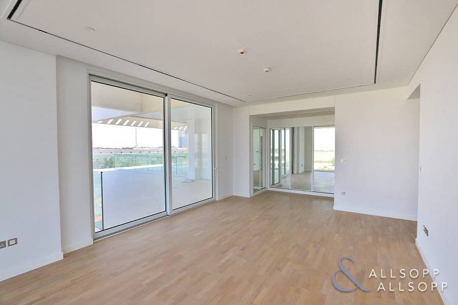 14 2 Beds | Stunning Views | Large Terraces