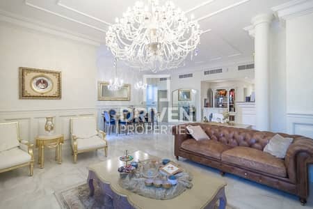 3 Bedroom Flat for Sale in Business Bay, Dubai - Upgraded with Maids room | Luxurious Apt