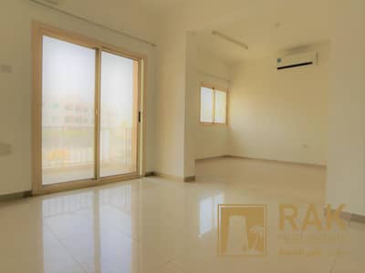 2 Bedroom Flat for Rent in Rak City, Ras Al Khaimah - 2 BHK | Al Dalah Building |Shell roundabout
