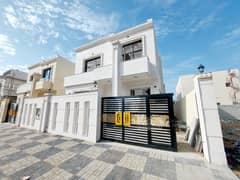 For sale a freehold villa for all nationalities for personal housing or investment, facing a stone directly on a neighboring street. .
