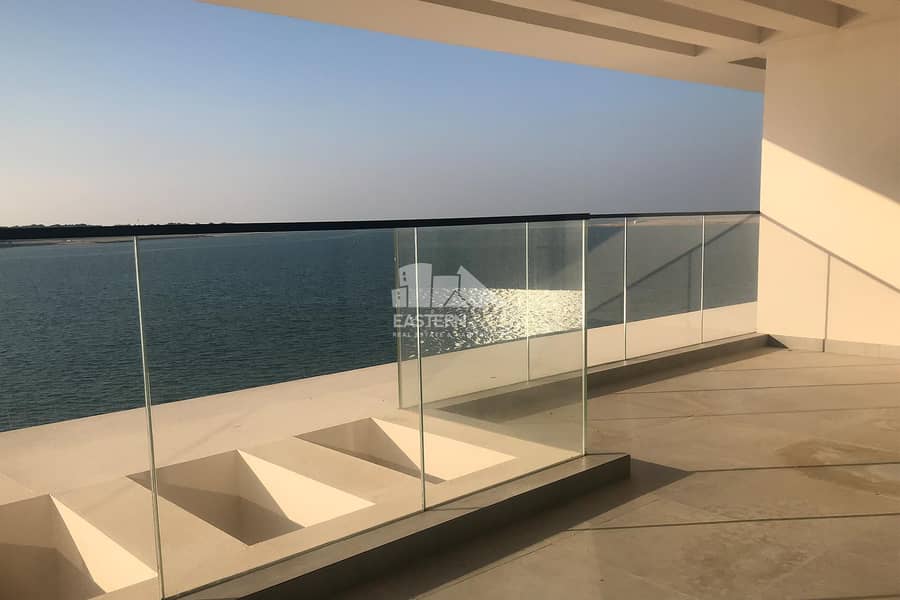Brand New| Amazing Sea View| High End Finishing