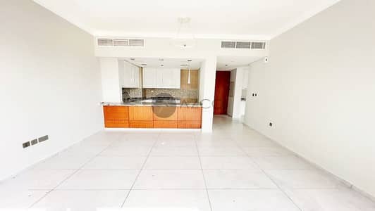 شقة 1 غرفة نوم للايجار في قرية جميرا الدائرية، دبي - شقة في ساحة ريجينت قرية جميرا الدائرية 1 غرف 40000 درهم - 5657964