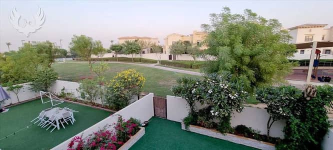 3 Bedroom Villa for Sale in Reem, Dubai - Single row 2M backing park vacant on transfer