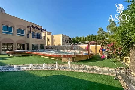 فیلا 3 غرف نوم للبيع في مثلث قرية الجميرا (JVT)، دبي - One of a Kind - Private Pool - Must See!