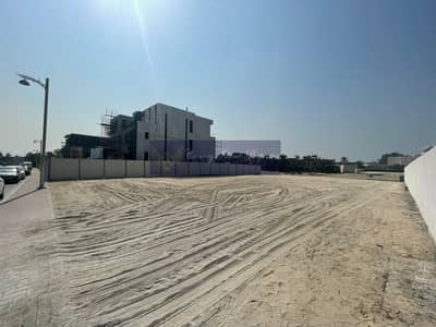 Plot for Sale in Palm Jumeirah, Dubai - Exclusive Land  for Sale ! Frond G