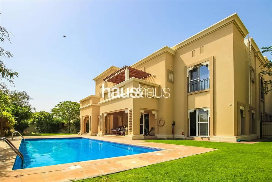 Extremely Rare | Private Pool | Six Beds