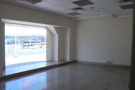 Showroom for Rent in Deira, Dubai - Main Road Facing Large Showroom For Rent Near DNATA high visibility
