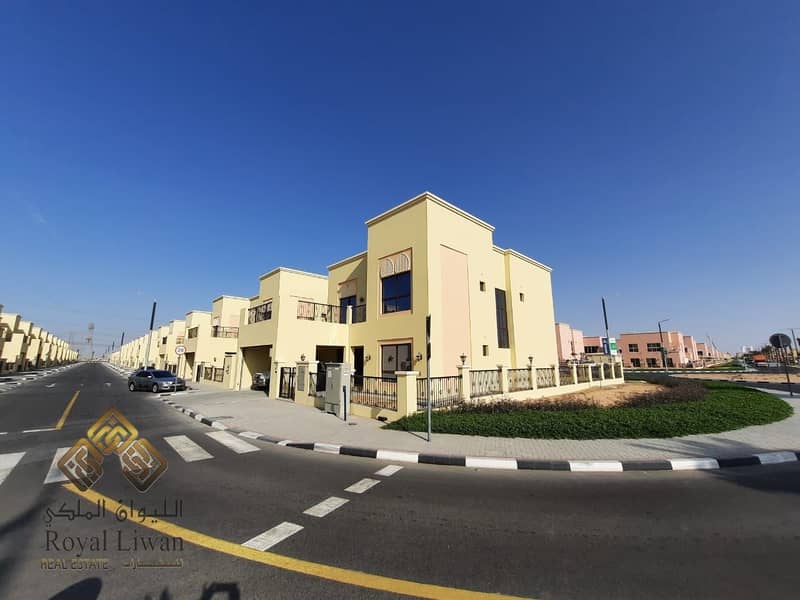 Spacious 5BR+Maid,s+Laundry Nahkeel Nad Al Sheba Villa for Rent