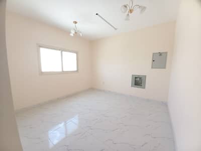 1 Bedroom Flat for Rent in Al Qulayaah, Sharjah - Brand New Ready to Move 1Bhk Central Ac, Central Gas