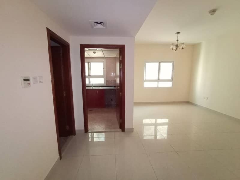 Fantastic studio flat rent 18k 4to6cheque payment  closed to al nahda park