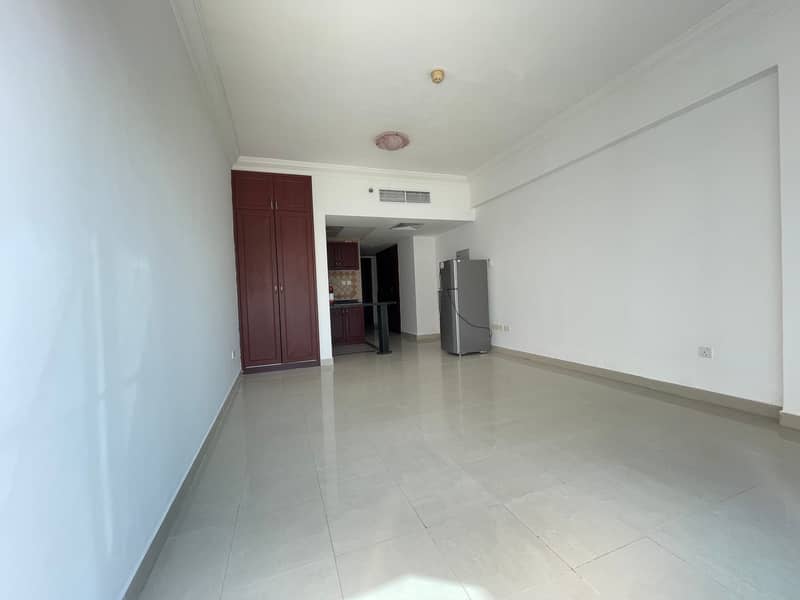 شقة في بناية وصايف،واحة دبي للسيليكون 28000 درهم - 5631417