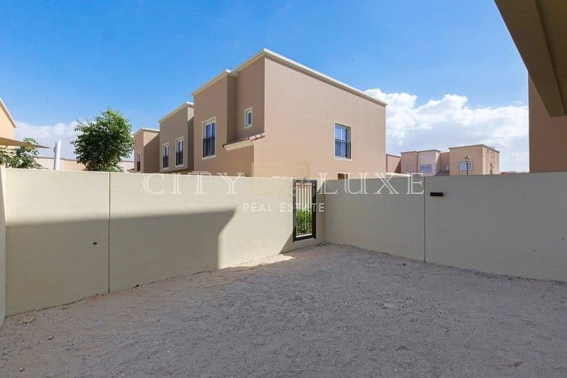 10 BEST DEAL|3 Bed TownHouse|Near Community Centre|