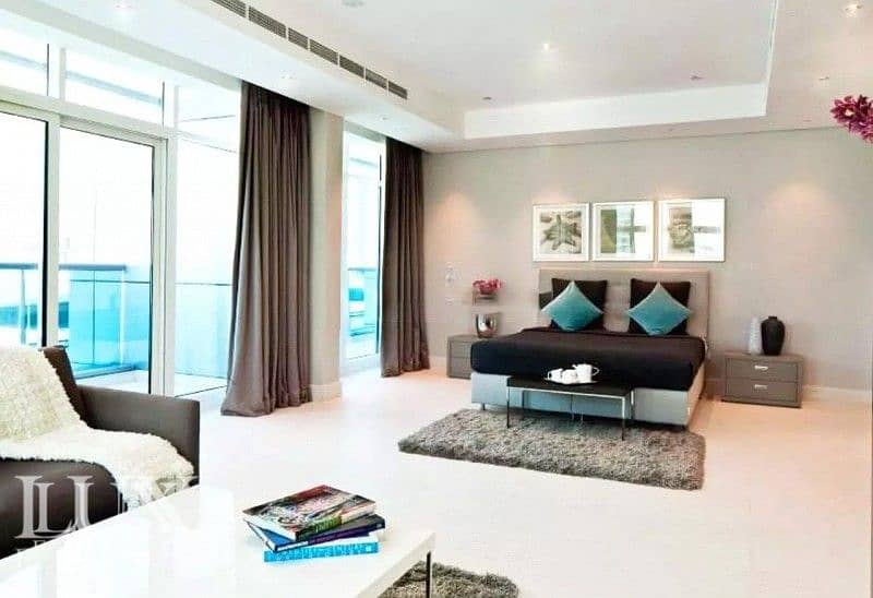 3 5 Bed Villa| Waterfront |Fully furnished