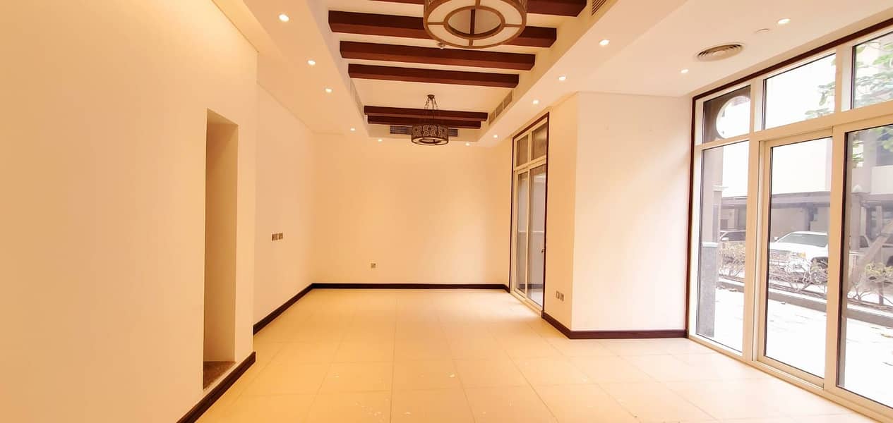 Luxurious 4 Bedroom  Villa  With Nice Finishing  Rent 85k in 4 Payment  Opp Sharjah Beach