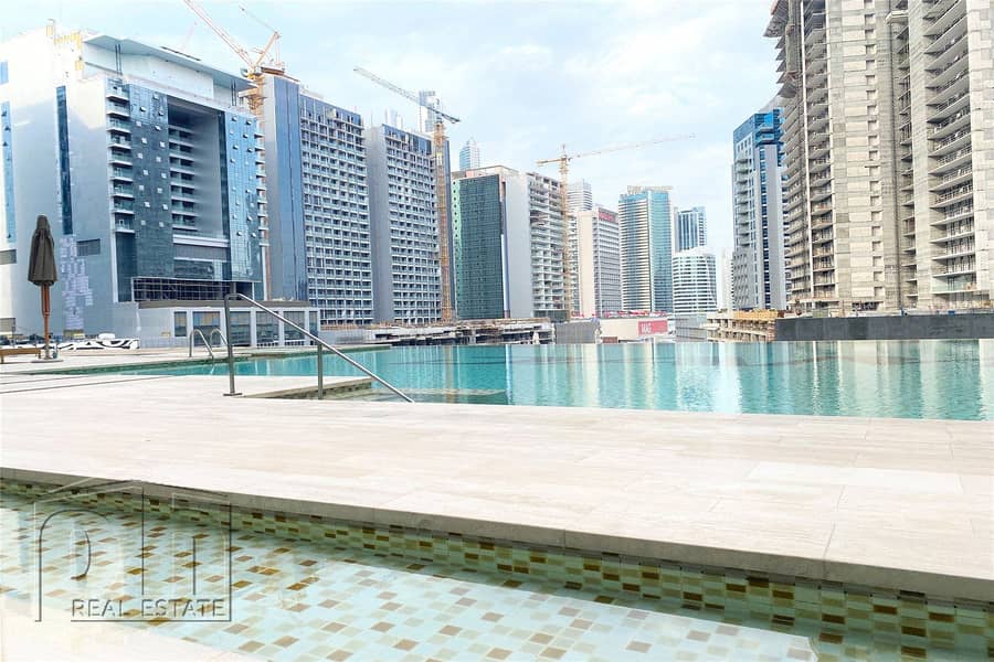 12 Stylish | Spacious | Dubai Canal Views