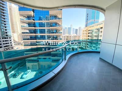 2 Bedroom Apartment for Rent in Dubai Marina, Dubai - Ideal Location | Low Floor | Chiller Included