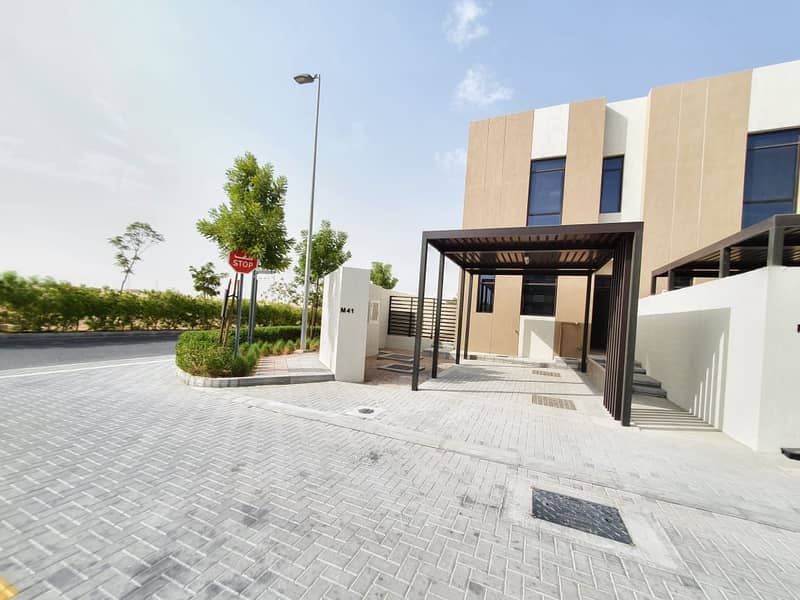 Nice Villa For Rent Nearby Dubai