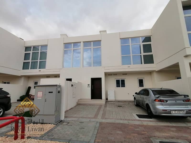 Brand new 3BR+Miad,s Town House for Rent in Centaury Damac Hills 2