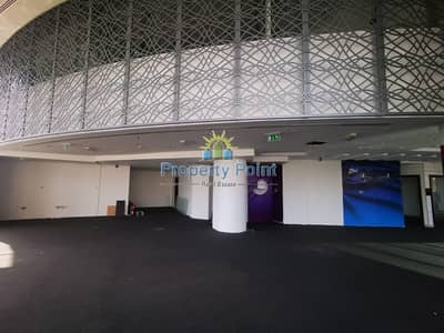 Showroom for Rent in Al Khalidiyah, Abu Dhabi - 930 SQM Showroom for RENT | Ground + Mezzanine Floor | Spacious Layout | Khalidiyah Area