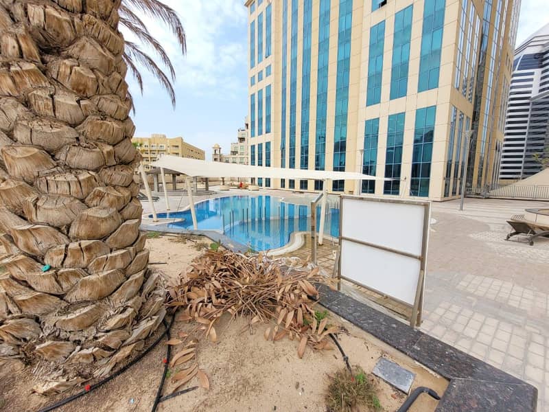 شقة في أبراج القصر 1،أبراج القصر،واحة دبي للسيليكون 260000 درهم - 5662483
