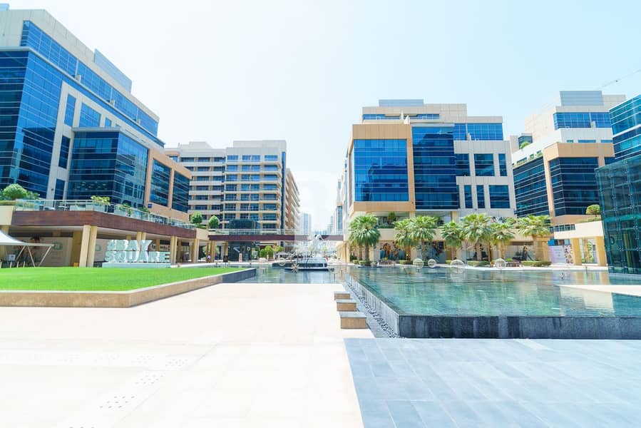Bay Square | Courtyard view | 51 parking bays