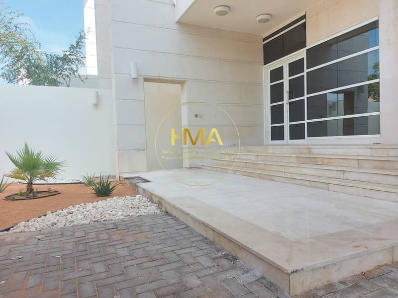 Modern Villa 6 Bedrooms Master | Swimming Pool |  Car Parking