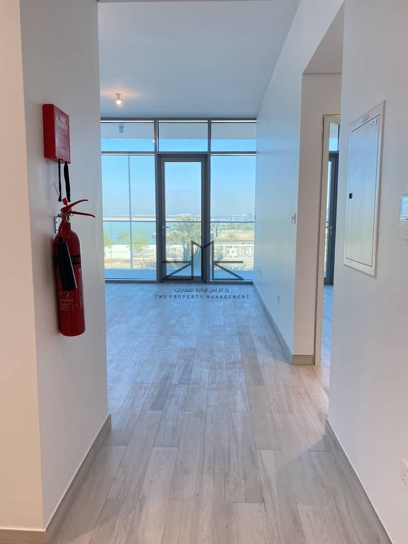 1 Bedroom | Partial Sea View | Modern Design