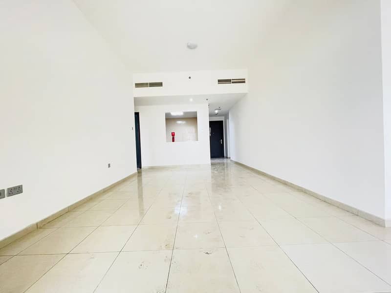 Квартира в Над Аль Хамар，Аль Бахри Гейт Резиденс 1, 2 cпальни, 63000 AED - 5665113