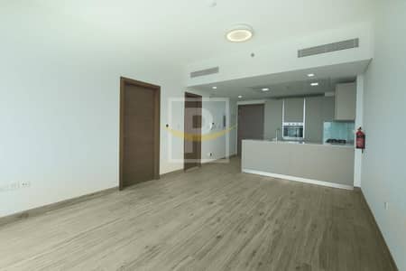 شقة 1 غرفة نوم للبيع في الفرجان، دبي - شقة في بناية ايست 40 الفرجان 1 غرف 608000 درهم - 5664104