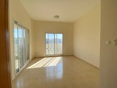 فلیٹ 1 غرفة نوم للبيع في واحة دبي للسيليكون، دبي - شقة في ديونز واحة دبي للسيليكون 1 غرف 420000 درهم - 5665707