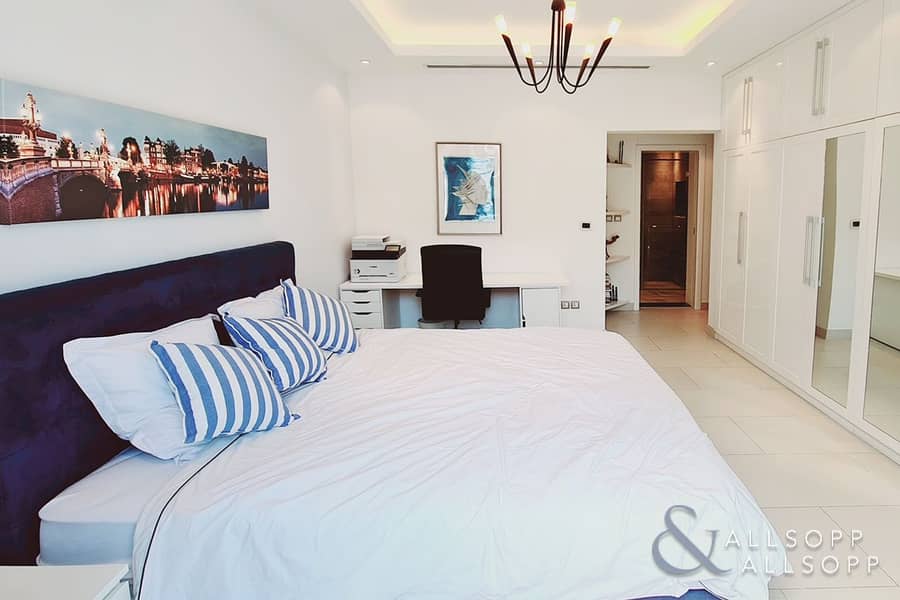12 3 Bedrooms | Full Marina Views | Vacant