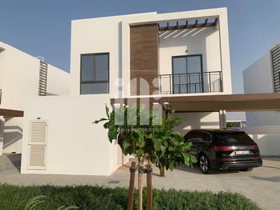 4 Bedroom Villa for Sale in Al Ghadeer, Abu Dhabi - Stylish, Ultra Modern Villa In Peaceful Location