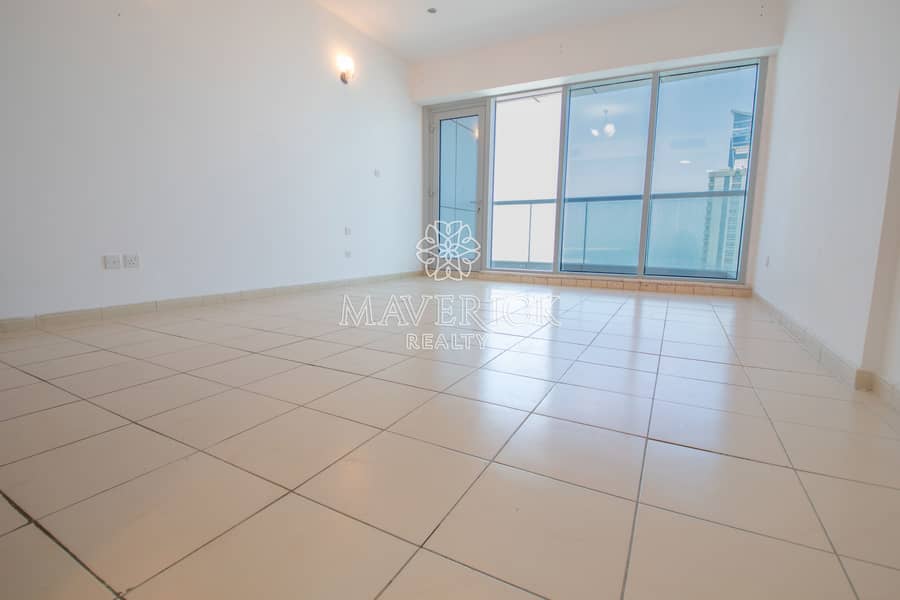 8 Sea View 3BR | AC+1 Month+Parking Free | 6Chqs