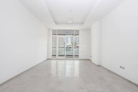 فلیٹ 1 غرفة نوم للايجار في دبي مارينا، دبي - Chiller Free | Large 1BR | Near Tram | 4Cheqs