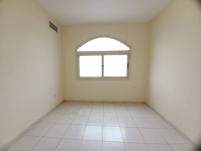 BIG SIZE 1 BEDROOM FLAT WITH Central AC  OR CENTRAL GAS With Big Size Balco