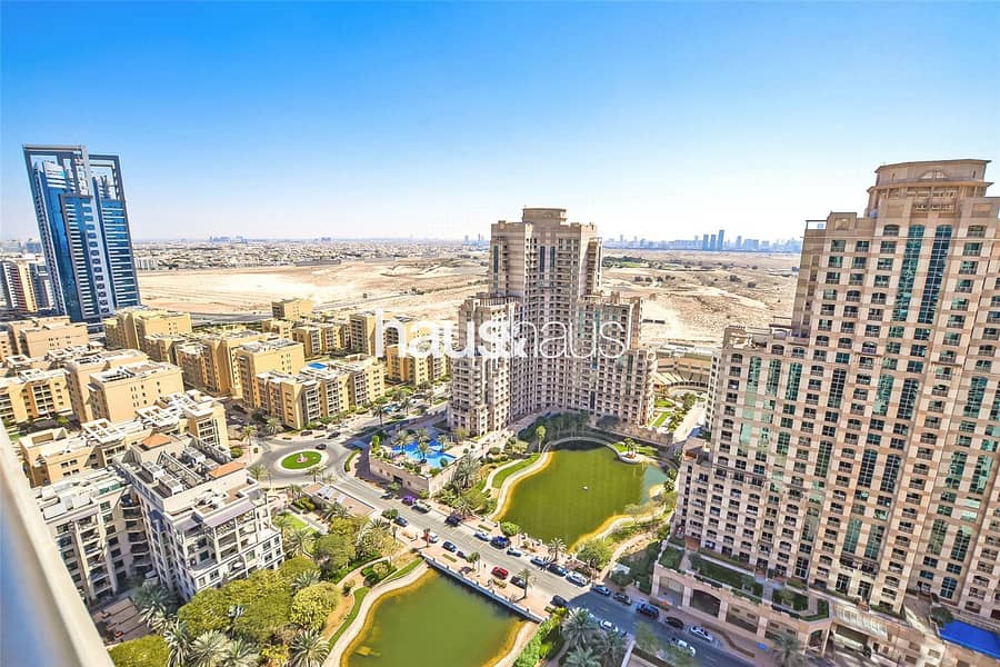 2 High Floor | Golf and Lake View | Vacant
