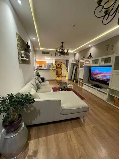 شقة 2 غرفة نوم للايجار في مجمع دبي ريزيدنس، دبي - شقة في أبراج سكاي كورتس مجمع دبي ريزيدنس 2 غرف 47000 درهم - 5667976