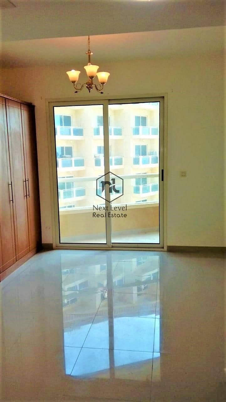 位于迪拜生产城(IMPZ)，湖畔公寓，湖畔大厦B座 的公寓 215000 AED - 5072856