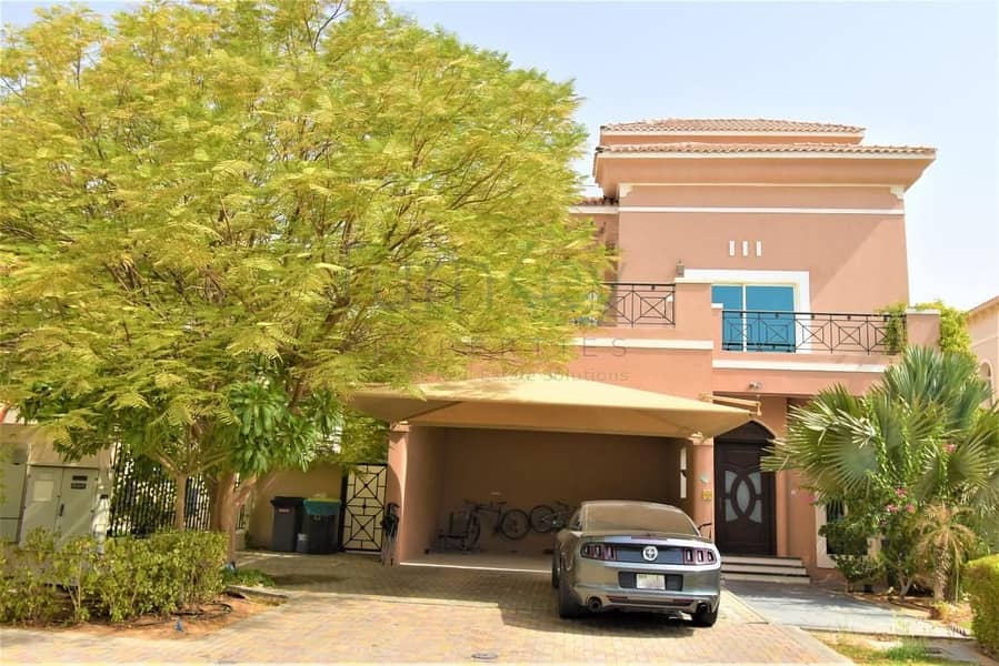 Perfect Layout | backing to park | spacious 5 Bed