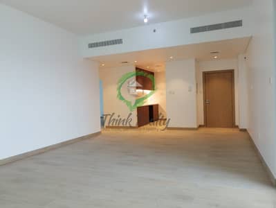 1 Bedroom Flat for Sale in Jumeirah, Dubai - Community View| High Floor| Spacious Brand New