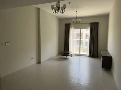 فلیٹ 2 غرفة نوم للايجار في قرية جميرا الدائرية، دبي - شقة في لافال ريزيدنس المنطقة 10 قرية جميرا الدائرية 2 غرف 74999 درهم - 5670595