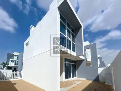 تاون هاوس 3 غرف نوم للايجار في (أكويا من داماك) داماك هيلز 2، دبي - Brand New|End Unit| Vacant |3Br + Maids| Damac Hills 2