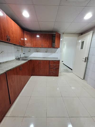 Well- Maintained and Spacious, 2BHK apartment  in Building at Mussafah Shabiya 10