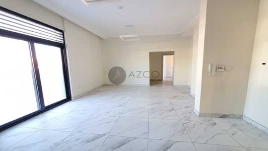 شقة 2 غرفة نوم للايجار في قرية جميرا الدائرية، دبي - شقة في بناية DMS الضاحية 14 قرية جميرا الدائرية 2 غرف 70000 درهم - 5678868