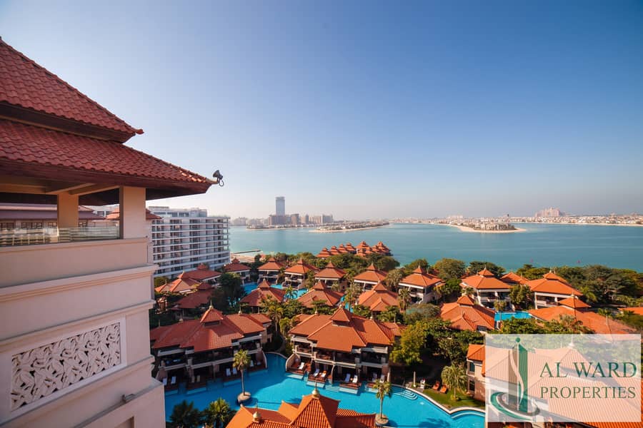 Luxurious  Duplex Penthouse with stunning unobstructed panoramic views over the Lagoons,  Palm Jumeirah & Arabian Gulf