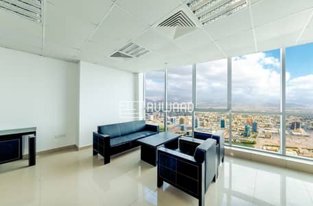Office for Rent in Dafan Al Nakheel, Ras Al Khaimah - Sea View Office for Rent in Julphar Towers, RAK
