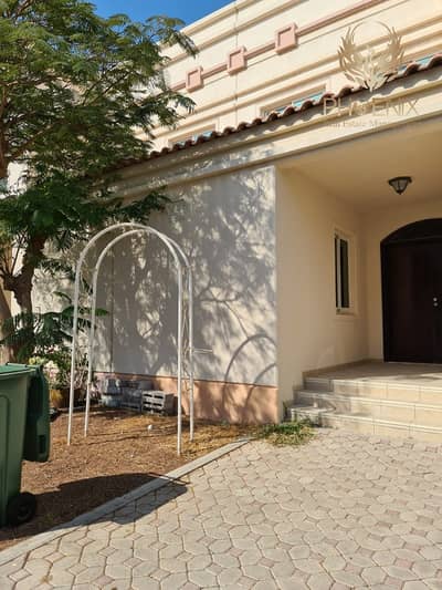 2 Bedroom Townhouse for Sale in Abu Dhabi Gate City (Officers City), Abu Dhabi - 2BR+Maids Townhouse | Great Community