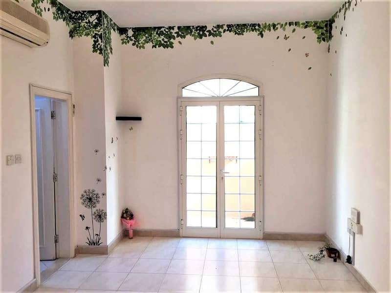 1wk Deal | Zero Commission  - Pretty Studio w/ Balcony behind Al Wahda Mall