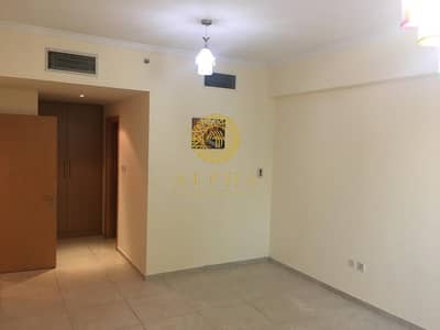 Ready To move 3BR+M in Silicon Oasis For Rent