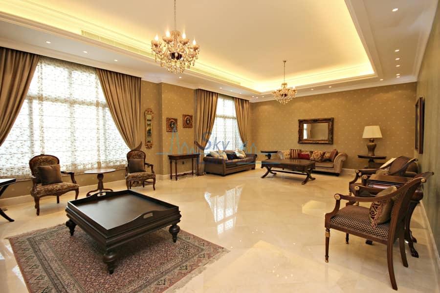 Furnished 6 Bed+M Villa With A Lovely Garden